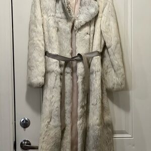 Elegant Cream Fur Coat